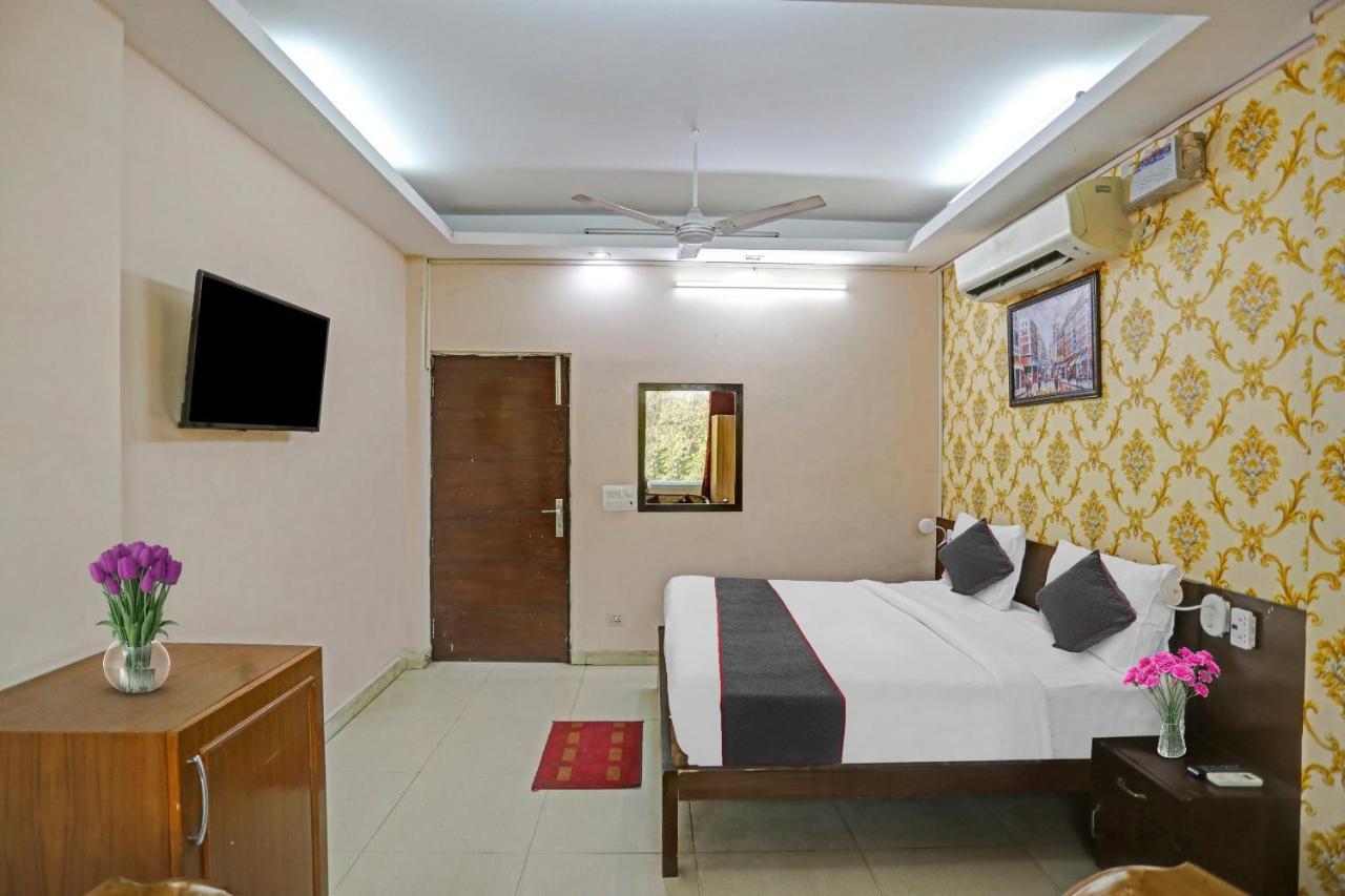 Hotel O Shivam Guest House New Delhi Extérieur photo