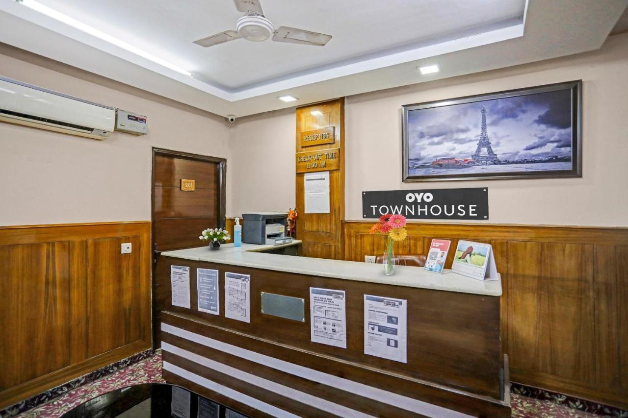 Hotel O Shivam Guest House New Delhi Extérieur photo
