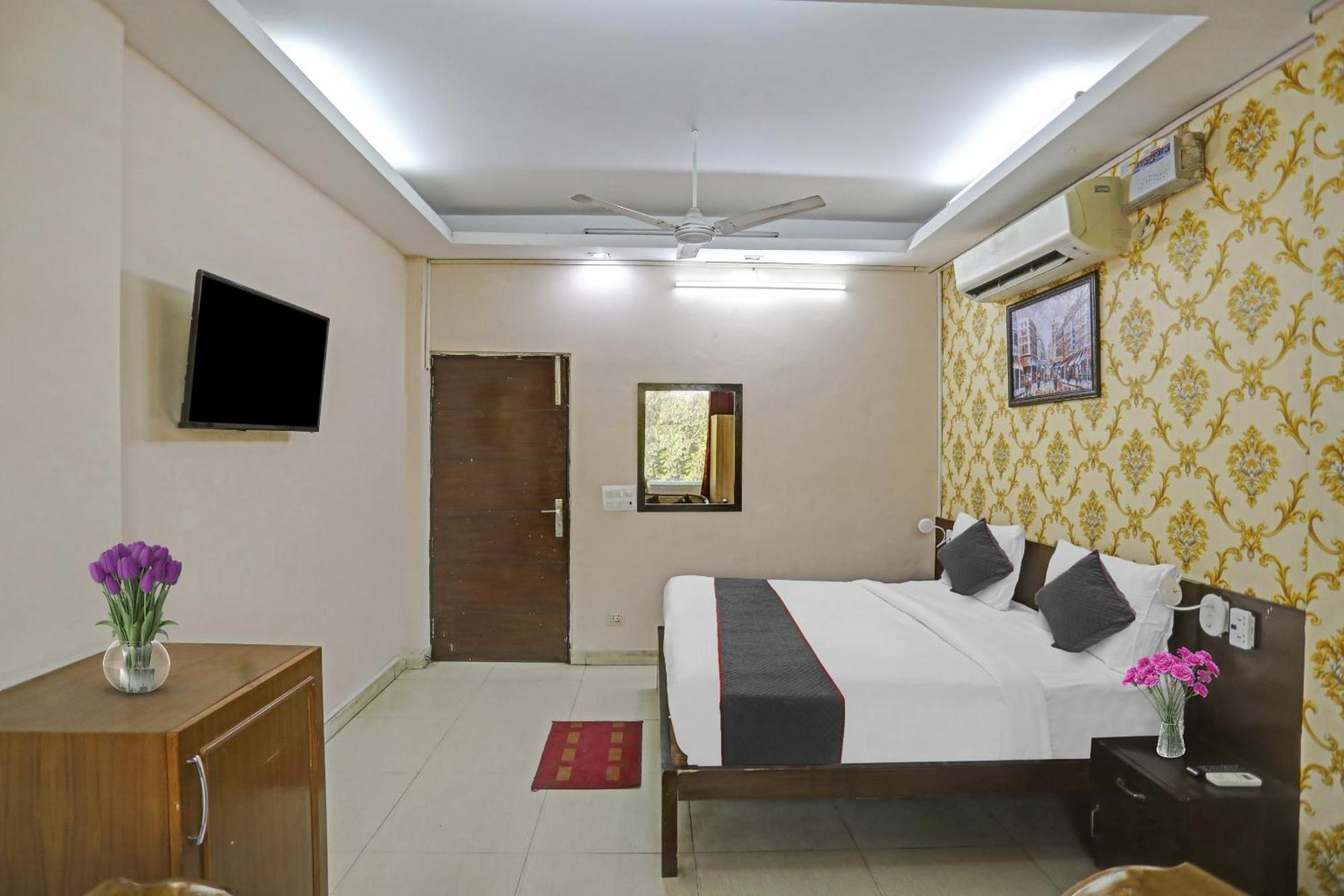 Hotel O Shivam Guest House New Delhi Extérieur photo