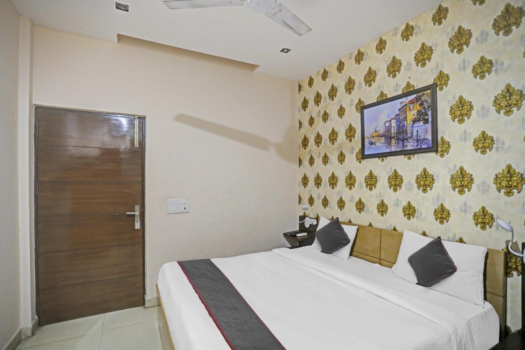 Hotel O Shivam Guest House New Delhi Extérieur photo