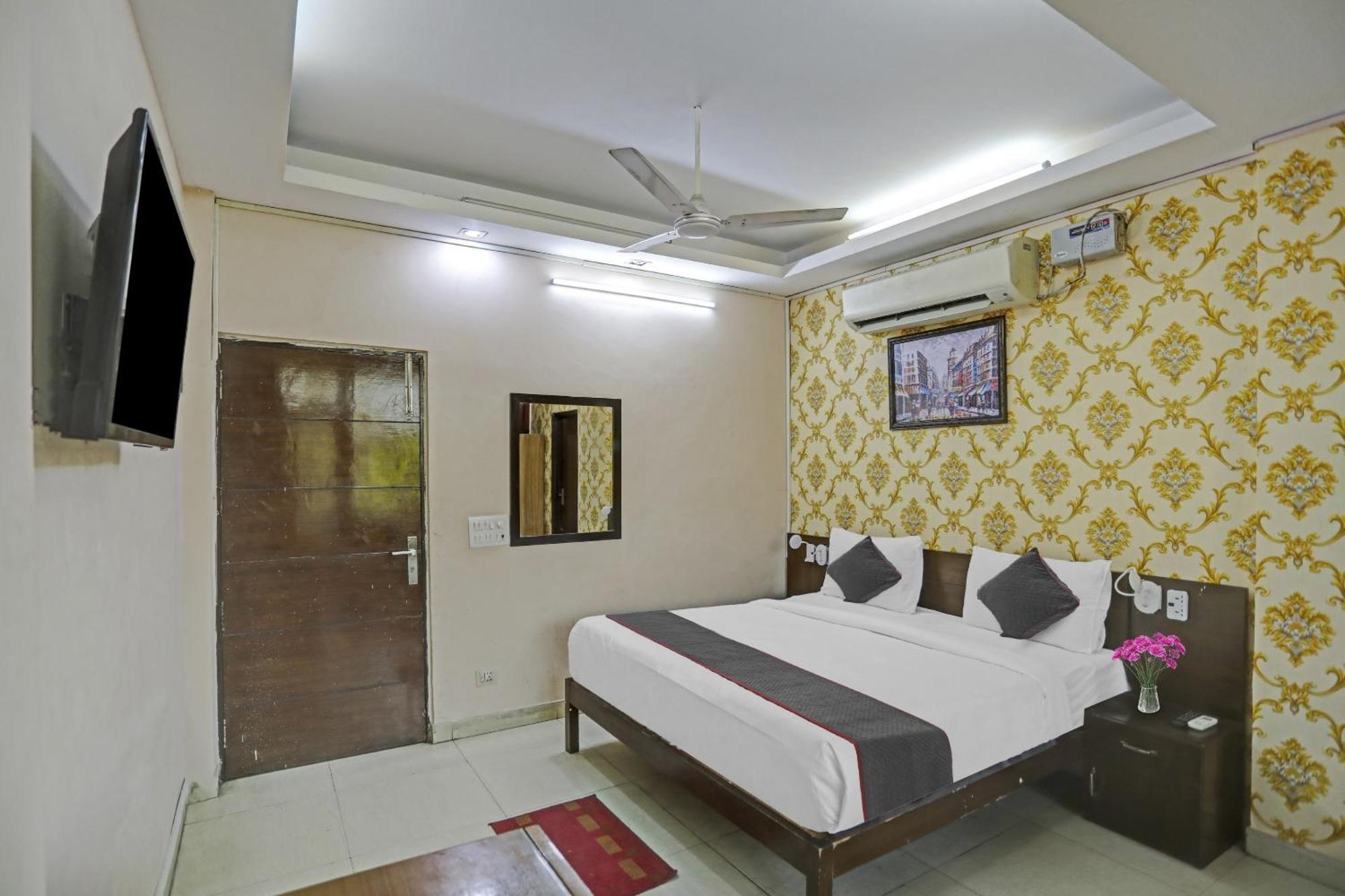 Hotel O Shivam Guest House New Delhi Extérieur photo