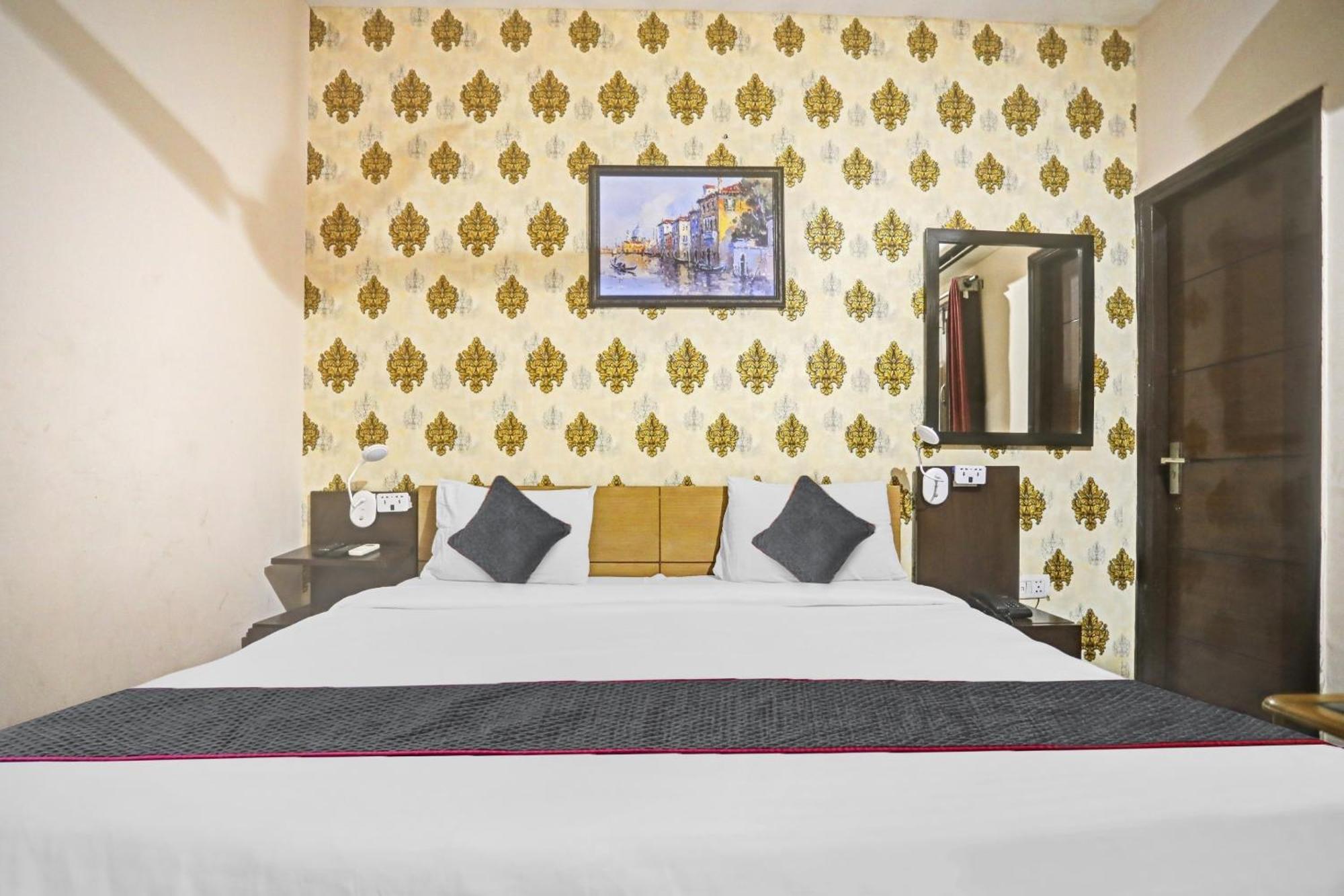 Hotel O Shivam Guest House New Delhi Extérieur photo