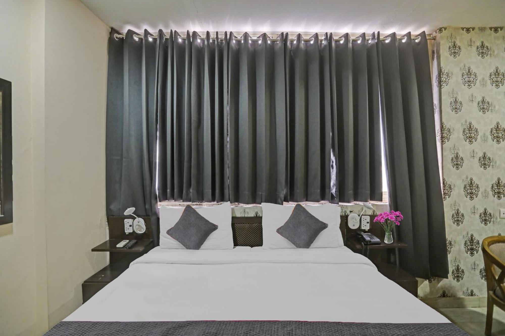 Hotel O Shivam Guest House New Delhi Extérieur photo